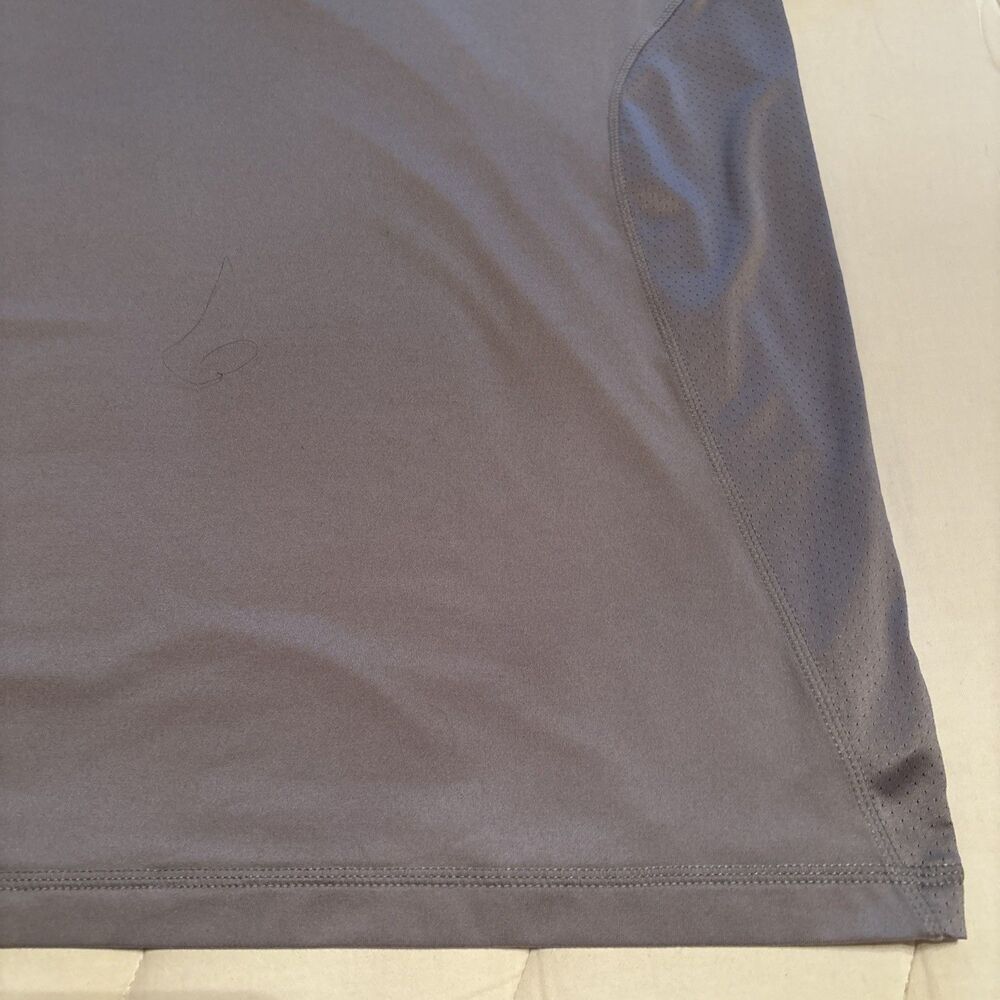 Champion Grey/Gray Lightweight Knit T-shirt, Men's Size XL Workout Golf Biking - Picture 5 of 9